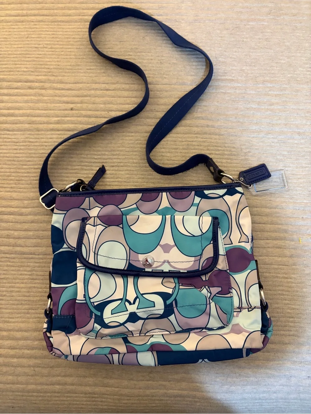 Coach F18839 Kyra Nylon/patent Multicolor Crossbody Shoulderbag Purse